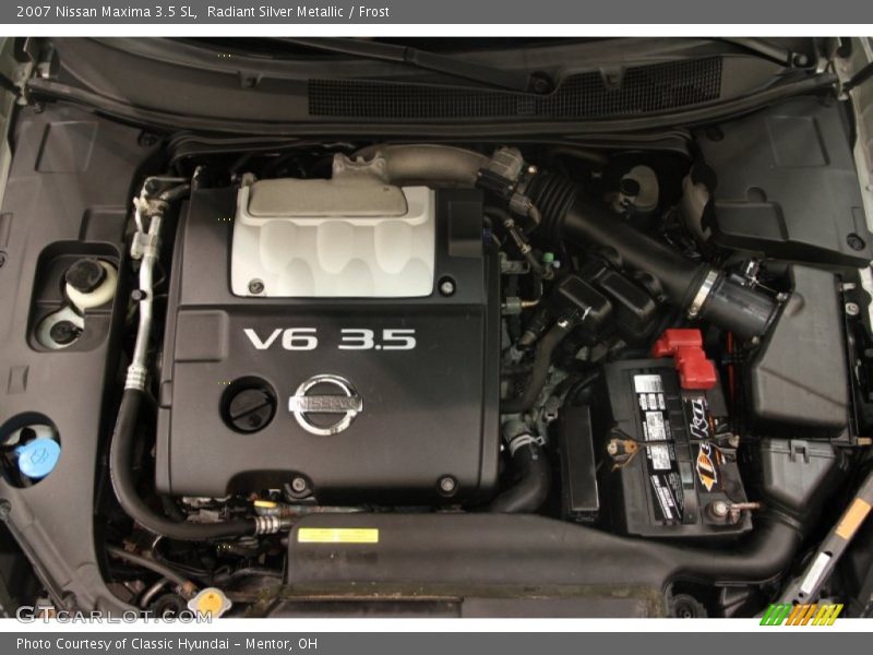 Radiant Silver Metallic / Frost 2007 Nissan Maxima 3.5 SL