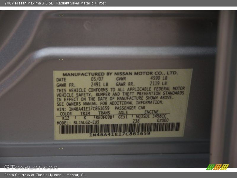 Radiant Silver Metallic / Frost 2007 Nissan Maxima 3.5 SL