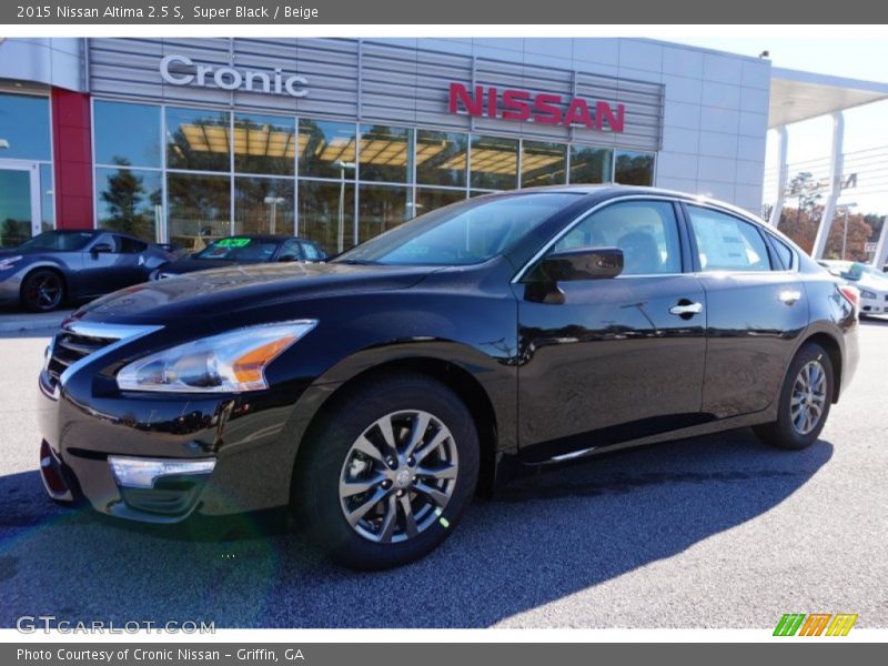 Super Black / Beige 2015 Nissan Altima 2.5 S