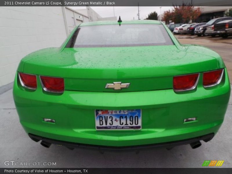 Synergy Green Metallic / Black 2011 Chevrolet Camaro LS Coupe