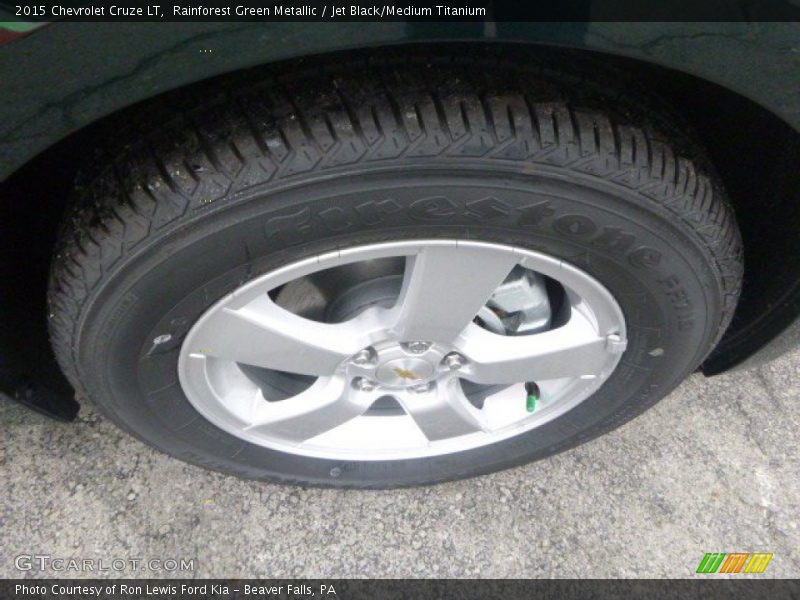 Rainforest Green Metallic / Jet Black/Medium Titanium 2015 Chevrolet Cruze LT