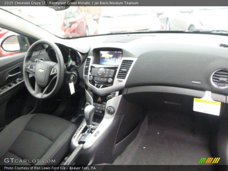Rainforest Green Metallic / Jet Black/Medium Titanium 2015 Chevrolet Cruze LT