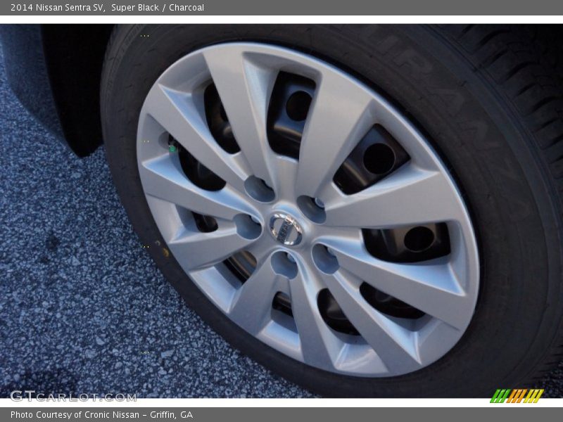 Super Black / Charcoal 2014 Nissan Sentra SV