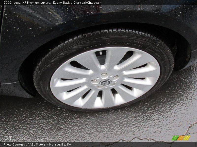 Ebony Black / Charcoal/Charcoal 2009 Jaguar XF Premium Luxury