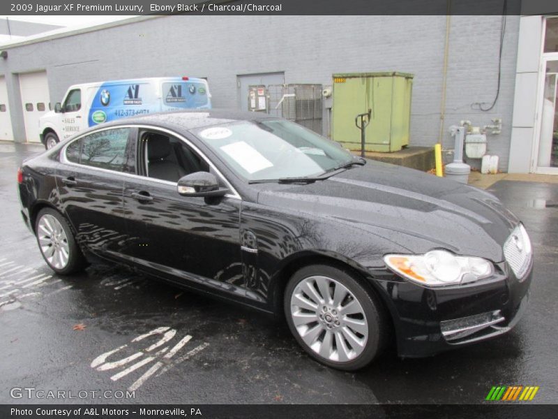 Ebony Black / Charcoal/Charcoal 2009 Jaguar XF Premium Luxury