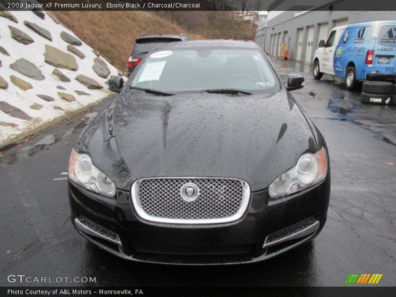 Ebony Black / Charcoal/Charcoal 2009 Jaguar XF Premium Luxury