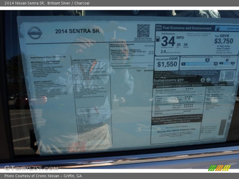 Brilliant Silver / Charcoal 2014 Nissan Sentra SR