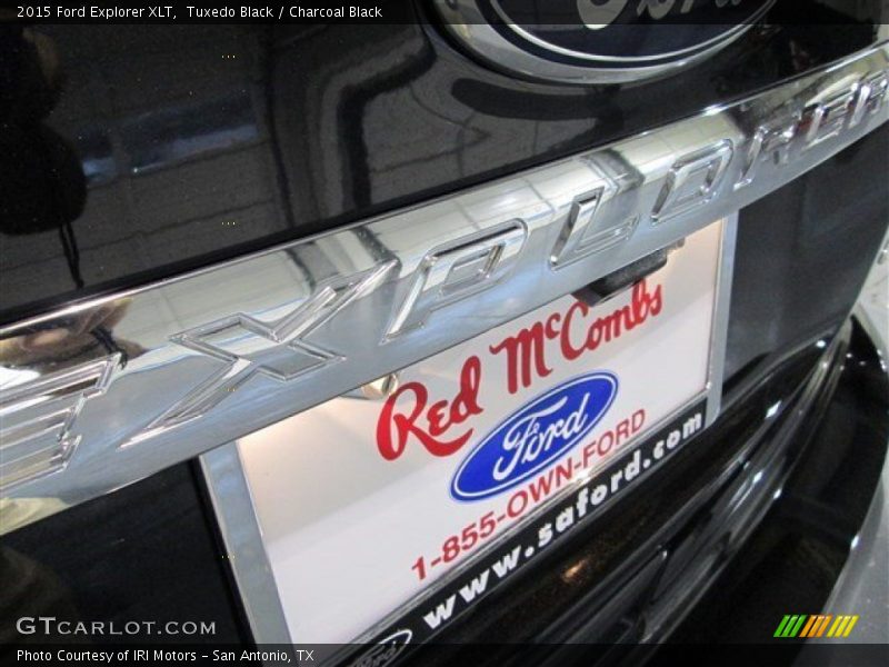 Tuxedo Black / Charcoal Black 2015 Ford Explorer XLT
