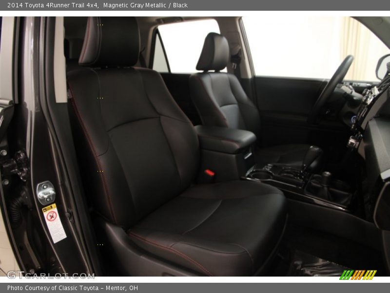 Magnetic Gray Metallic / Black 2014 Toyota 4Runner Trail 4x4