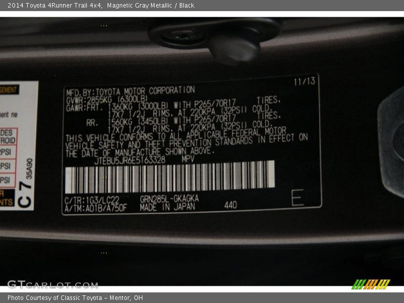 Magnetic Gray Metallic / Black 2014 Toyota 4Runner Trail 4x4