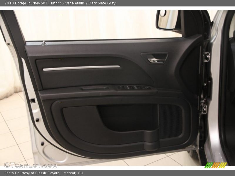 Bright Silver Metallic / Dark Slate Gray 2010 Dodge Journey SXT