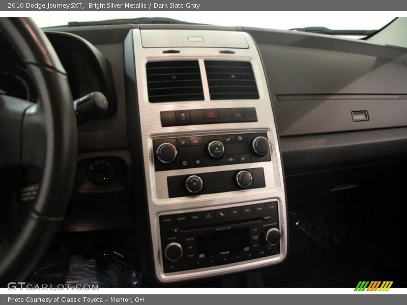 Bright Silver Metallic / Dark Slate Gray 2010 Dodge Journey SXT