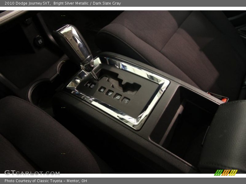 Bright Silver Metallic / Dark Slate Gray 2010 Dodge Journey SXT
