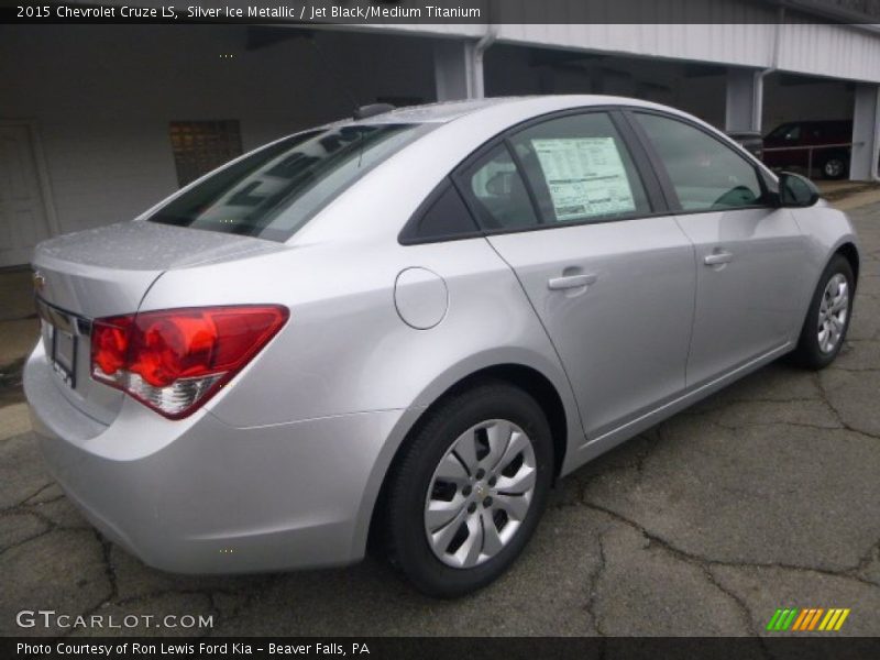 Silver Ice Metallic / Jet Black/Medium Titanium 2015 Chevrolet Cruze LS