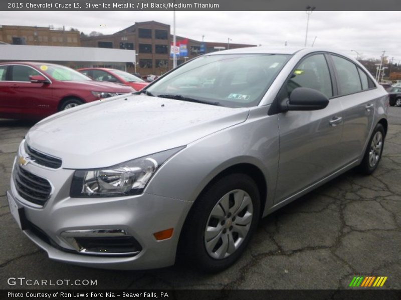 Silver Ice Metallic / Jet Black/Medium Titanium 2015 Chevrolet Cruze LS