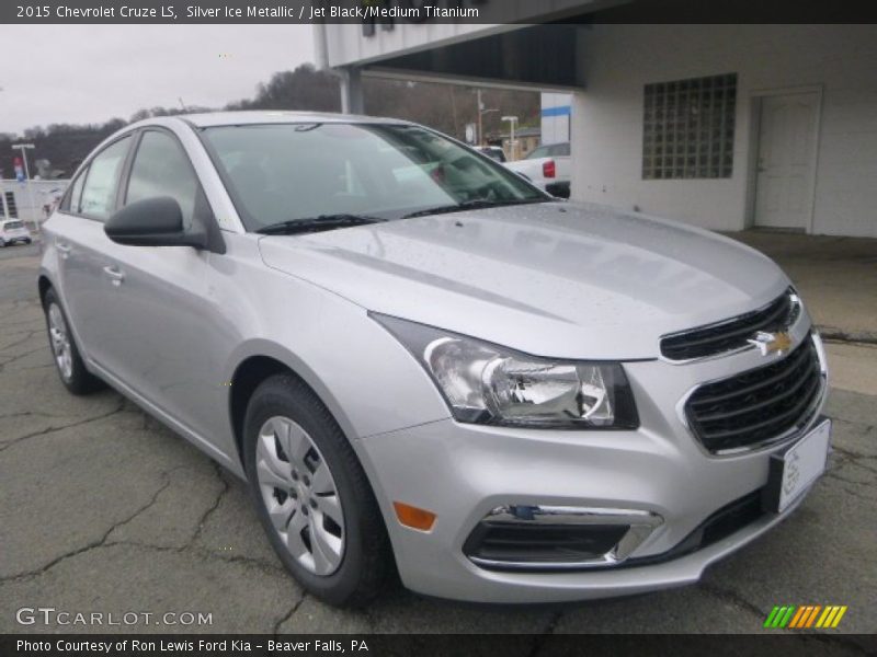 Silver Ice Metallic / Jet Black/Medium Titanium 2015 Chevrolet Cruze LS