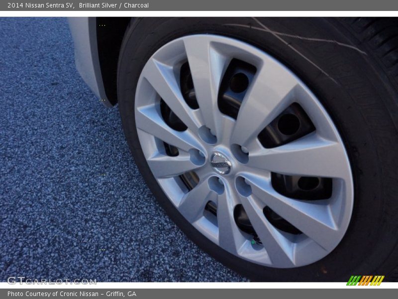 Brilliant Silver / Charcoal 2014 Nissan Sentra SV