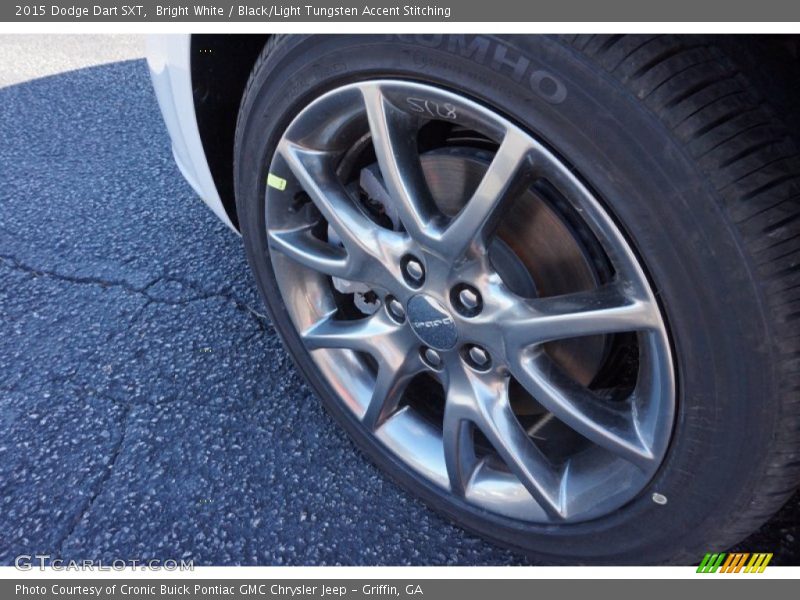 Bright White / Black/Light Tungsten Accent Stitching 2015 Dodge Dart SXT