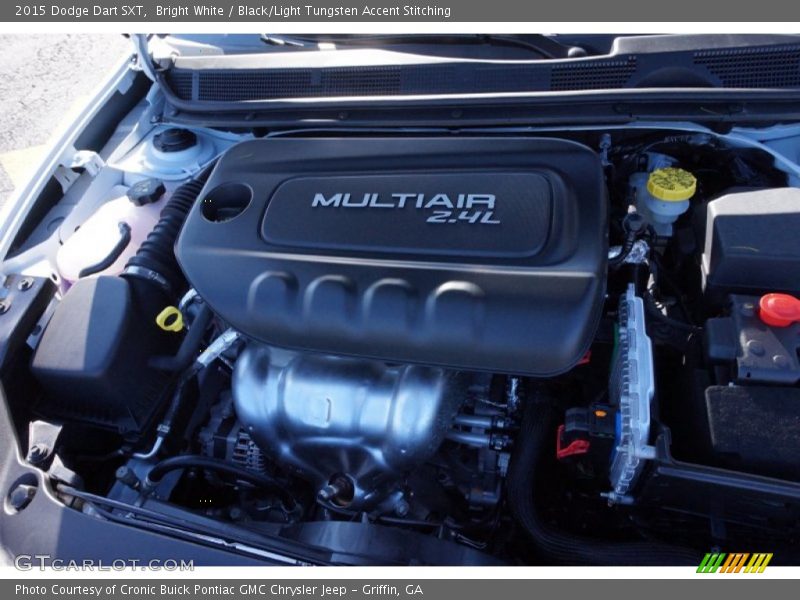 Bright White / Black/Light Tungsten Accent Stitching 2015 Dodge Dart SXT