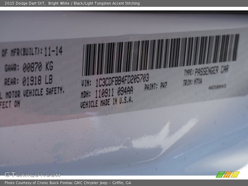 Bright White / Black/Light Tungsten Accent Stitching 2015 Dodge Dart SXT