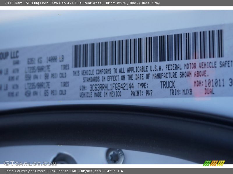 Bright White / Black/Diesel Gray 2015 Ram 3500 Big Horn Crew Cab 4x4 Dual Rear Wheel