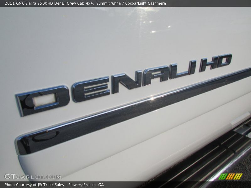 Summit White / Cocoa/Light Cashmere 2011 GMC Sierra 2500HD Denali Crew Cab 4x4