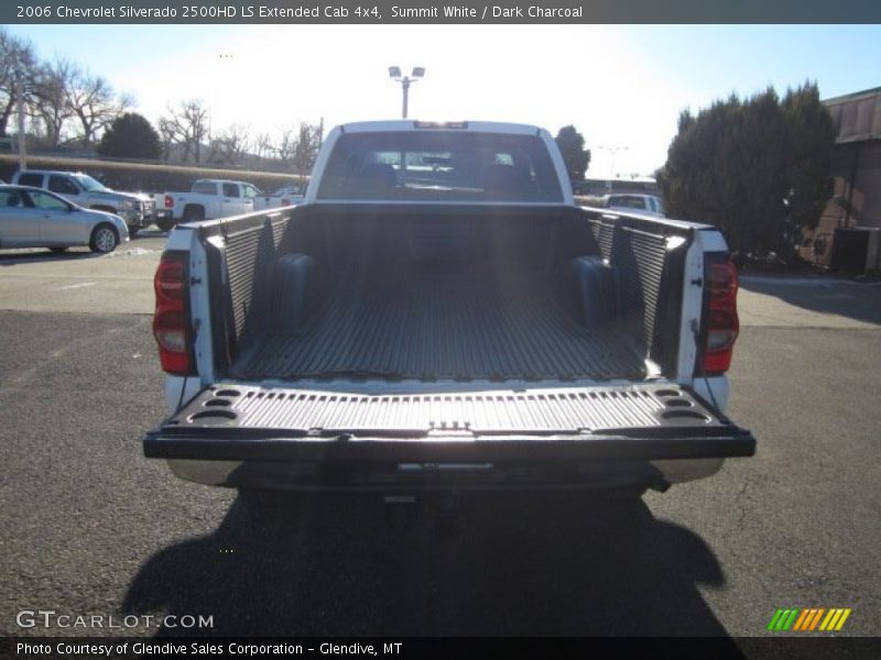 Summit White / Dark Charcoal 2006 Chevrolet Silverado 2500HD LS Extended Cab 4x4