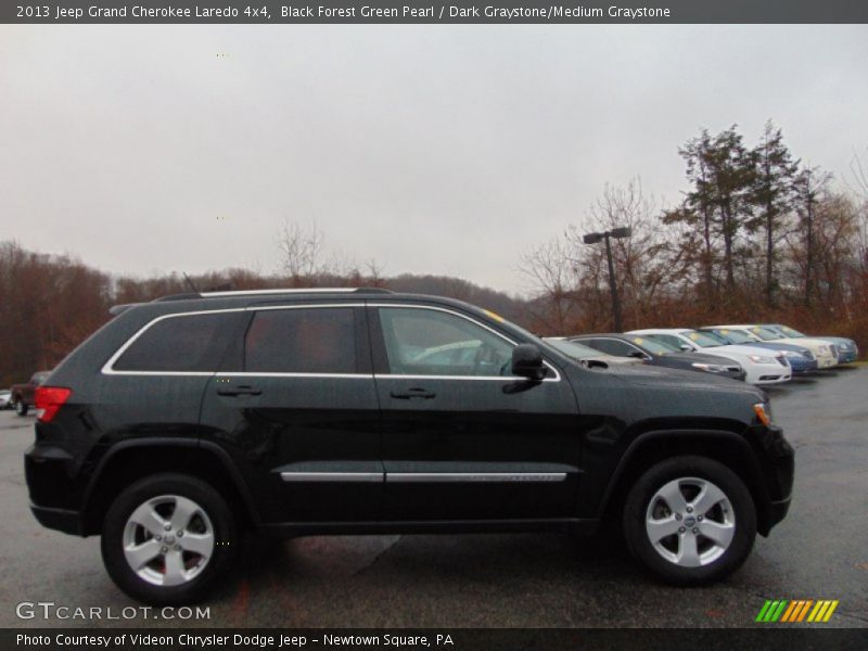 Black Forest Green Pearl / Dark Graystone/Medium Graystone 2013 Jeep Grand Cherokee Laredo 4x4
