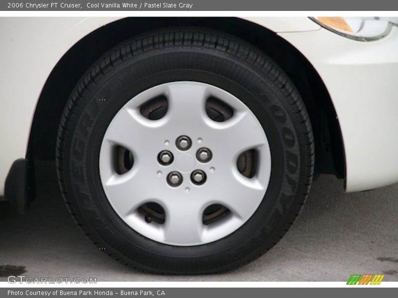  2006 PT Cruiser  Wheel