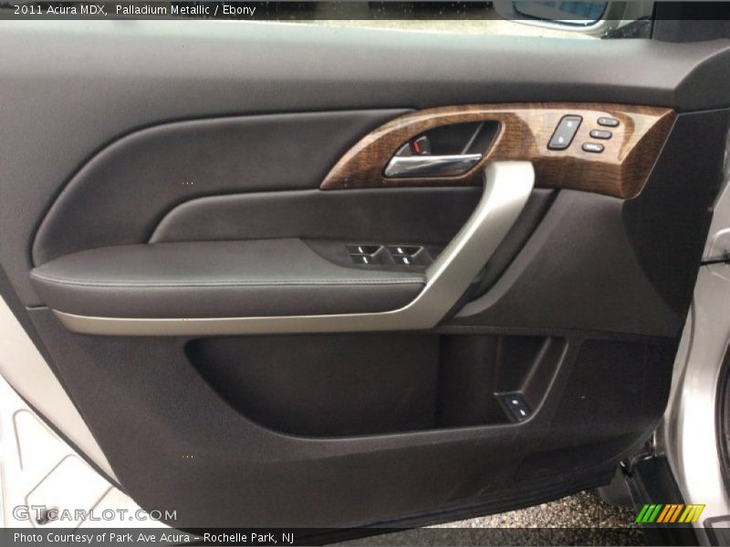 Palladium Metallic / Ebony 2011 Acura MDX