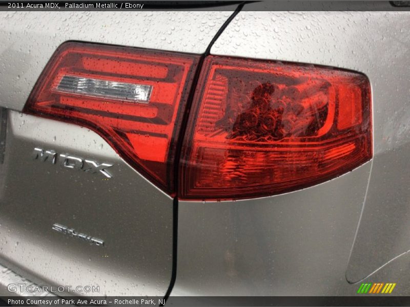 Palladium Metallic / Ebony 2011 Acura MDX