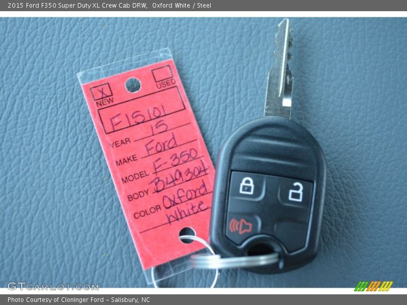Oxford White / Steel 2015 Ford F350 Super Duty XL Crew Cab DRW