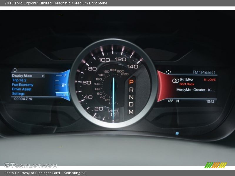 Magnetic / Medium Light Stone 2015 Ford Explorer Limited