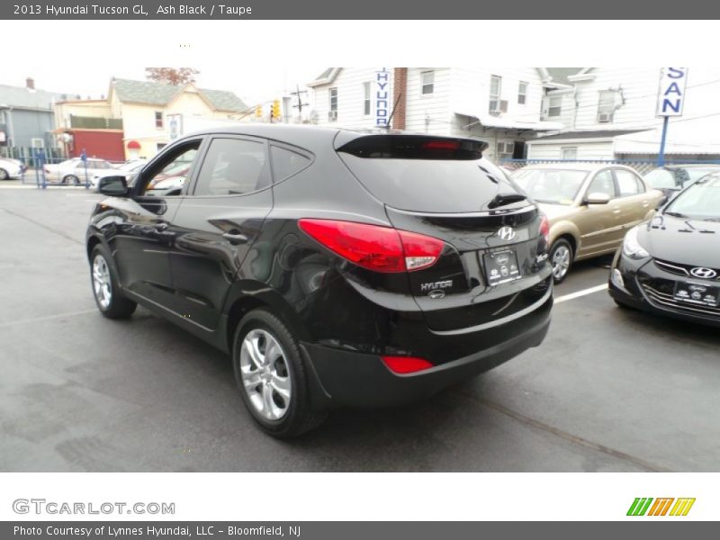 Ash Black / Taupe 2013 Hyundai Tucson GL