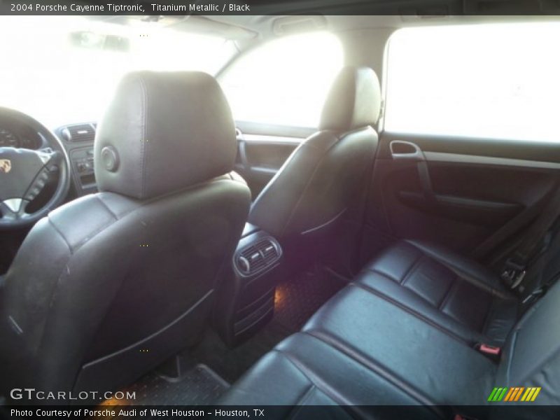 Titanium Metallic / Black 2004 Porsche Cayenne Tiptronic