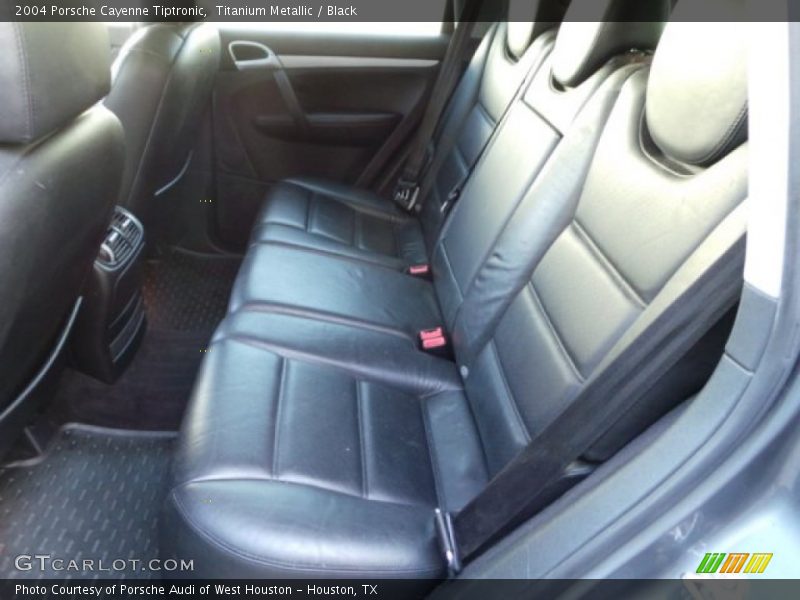 Titanium Metallic / Black 2004 Porsche Cayenne Tiptronic