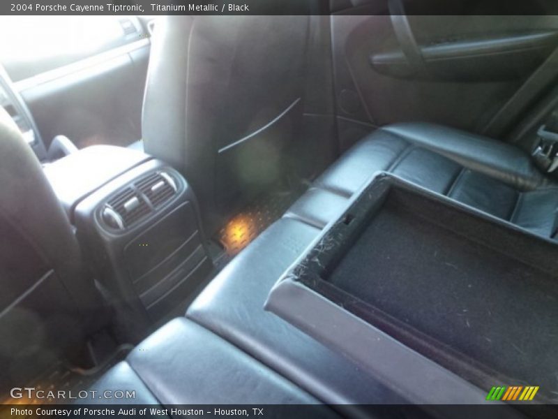 Titanium Metallic / Black 2004 Porsche Cayenne Tiptronic
