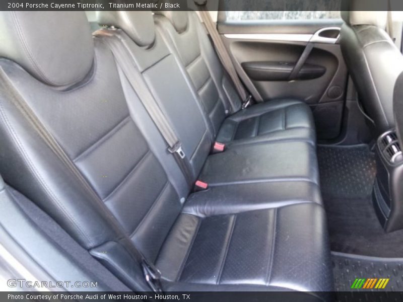Titanium Metallic / Black 2004 Porsche Cayenne Tiptronic