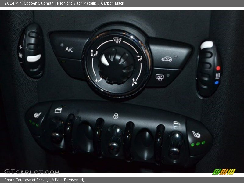 Midnight Black Metallic / Carbon Black 2014 Mini Cooper Clubman