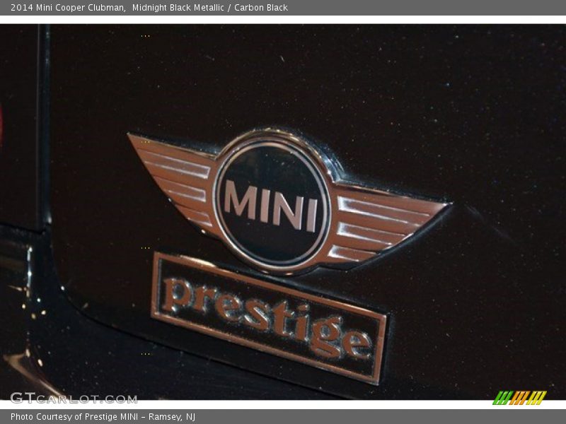 Midnight Black Metallic / Carbon Black 2014 Mini Cooper Clubman