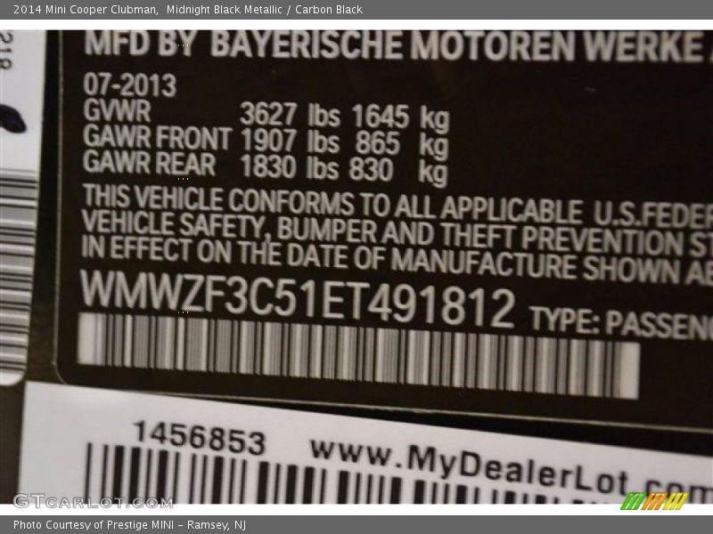 Midnight Black Metallic / Carbon Black 2014 Mini Cooper Clubman