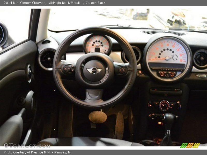 Midnight Black Metallic / Carbon Black 2014 Mini Cooper Clubman