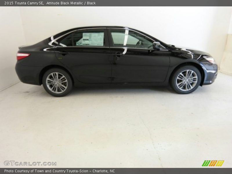 Attitude Black Metallic / Black 2015 Toyota Camry SE