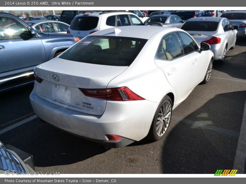 Ultra White / Parchment 2014 Lexus IS 250 AWD