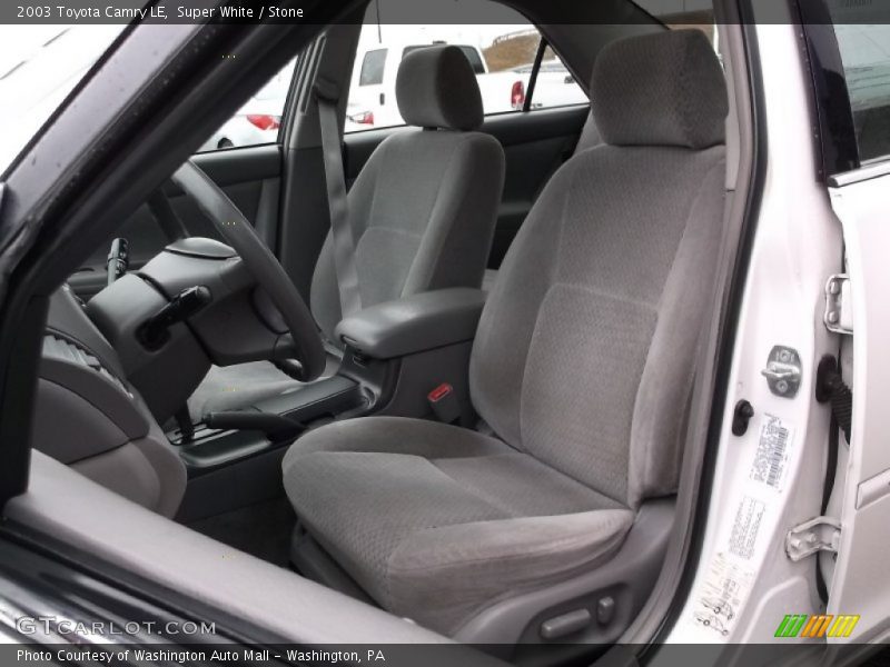Super White / Stone 2003 Toyota Camry LE