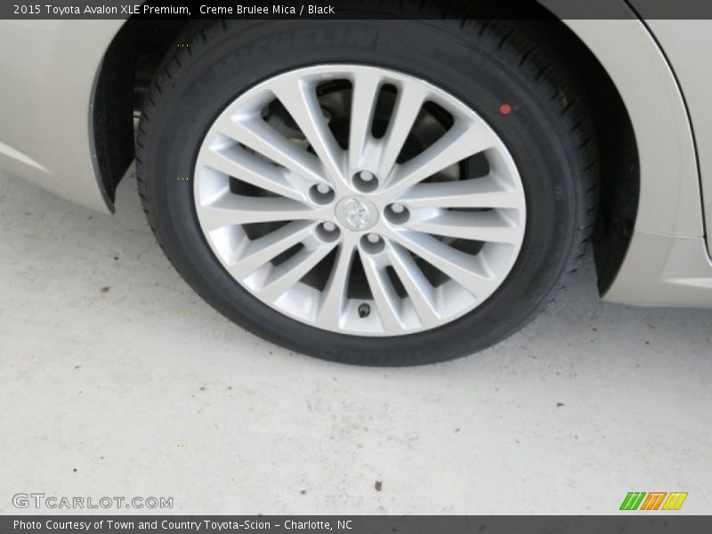 Creme Brulee Mica / Black 2015 Toyota Avalon XLE Premium