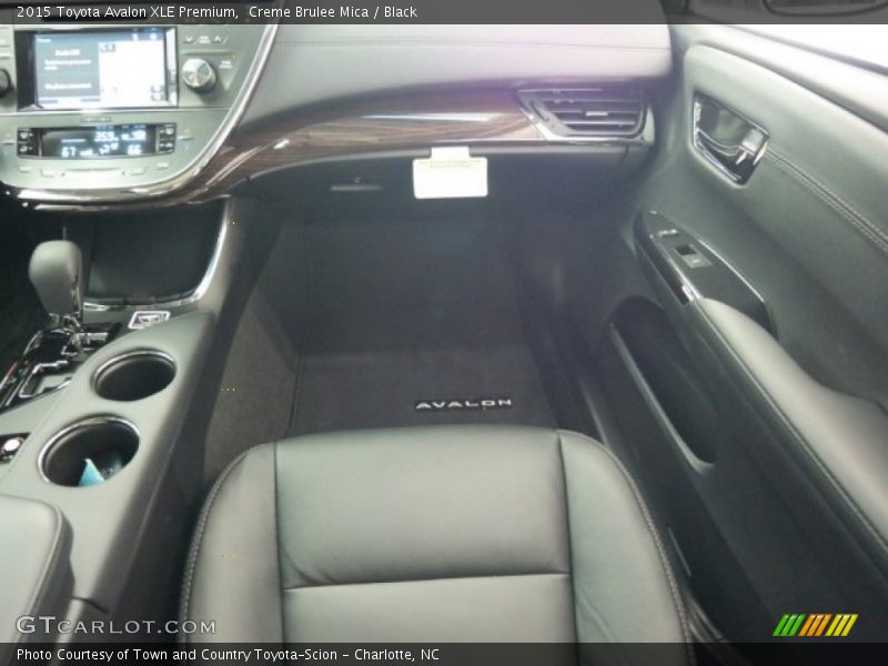 Creme Brulee Mica / Black 2015 Toyota Avalon XLE Premium
