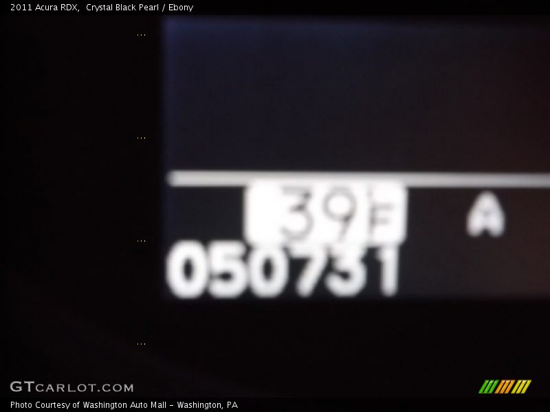 Crystal Black Pearl / Ebony 2011 Acura RDX