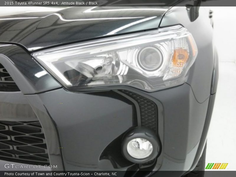 Attitude Black / Black 2015 Toyota 4Runner SR5 4x4