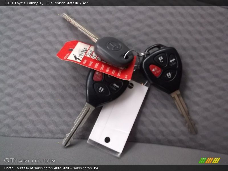 Blue Ribbon Metallic / Ash 2011 Toyota Camry LE